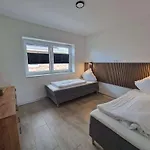 Ebbe With Dog Up To 14 People *